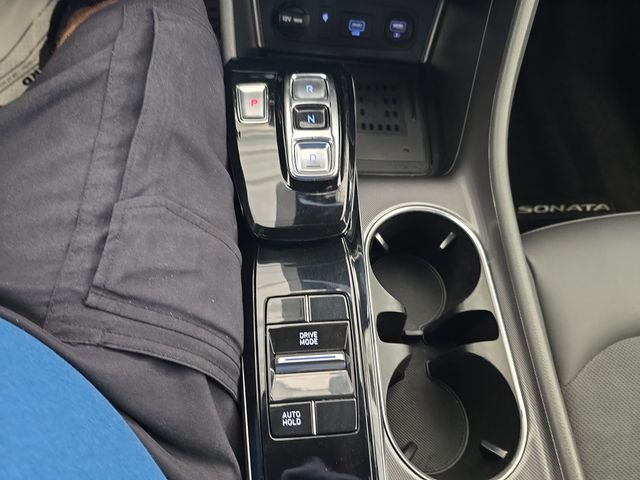 Used 2022 Gray Hyundai SEL Plus image 19