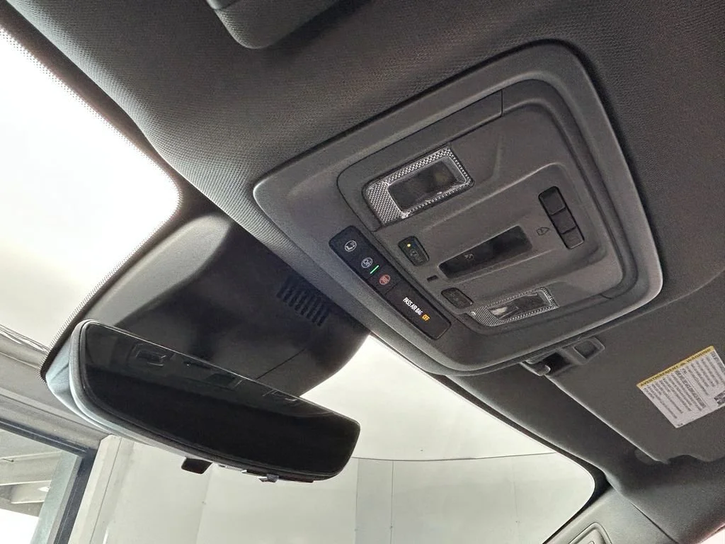 2025 Chevrolet Silverado 1500 LTZ - Photo 26