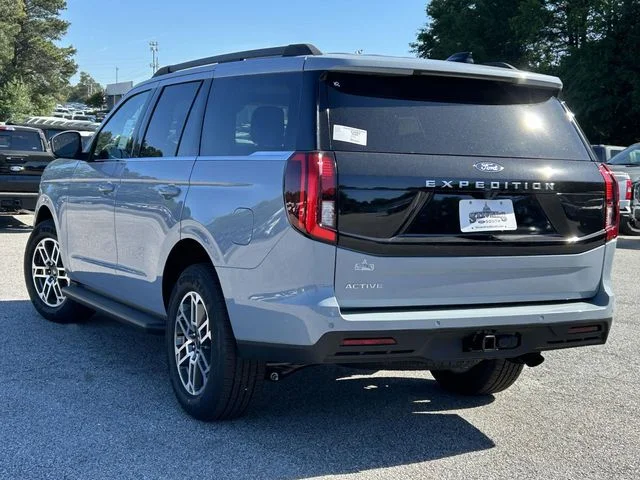 New 2026 Glacier Gray Metallic Tri-Coat Ford Active image 4