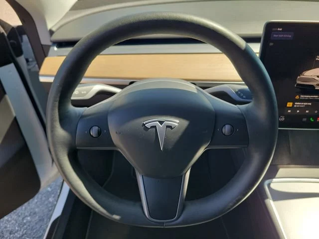 2023 Tesla Model Y Long Range - Photo 31