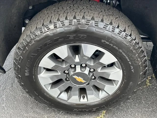 Used 2026 Gray Chevrolet Custom image 35