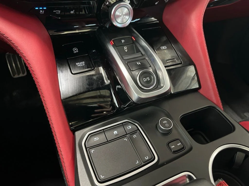 Used 2024 White Acura A-Spec image 18
