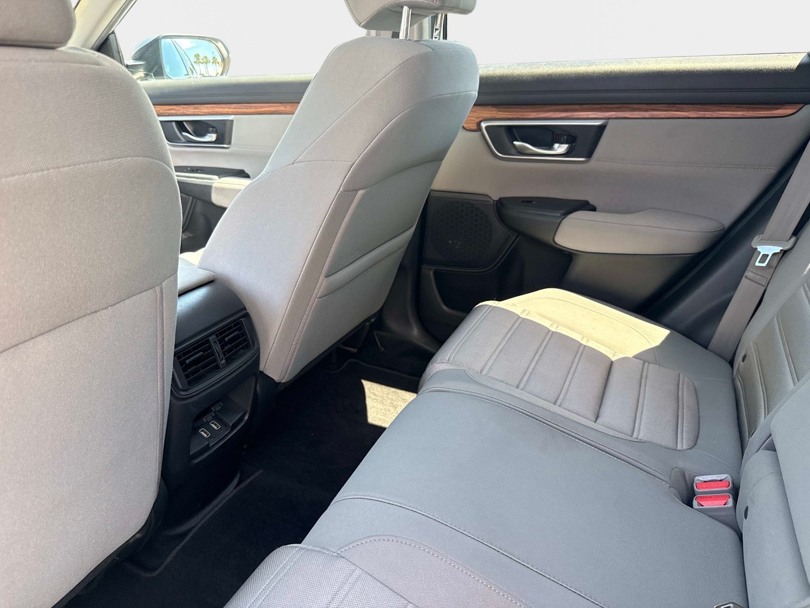 Used 2019 Silver Honda EX image 14