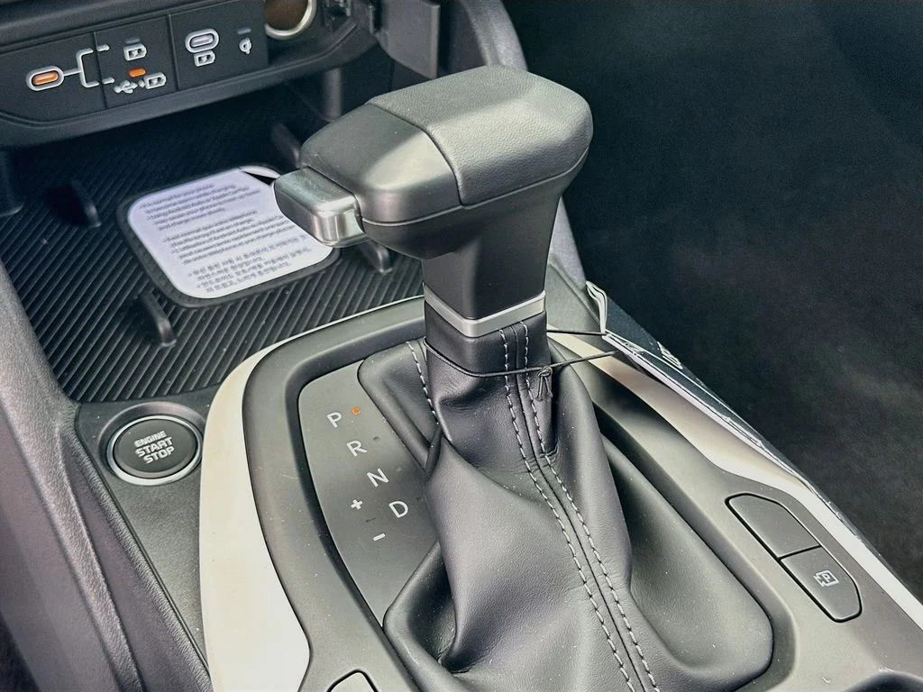 New 2026 Steel Gray Kia GT-Line image 17