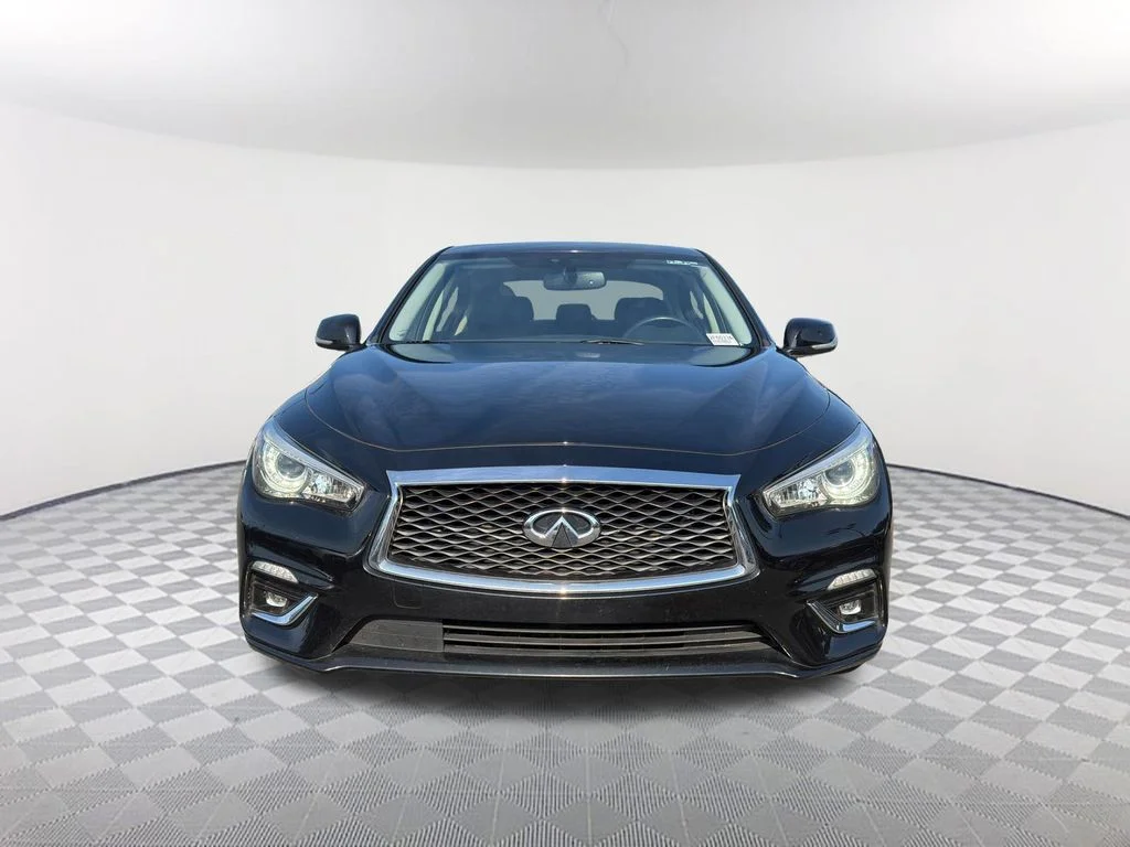 Used 2020 Black INFINITI 3.0t LUXE image 2