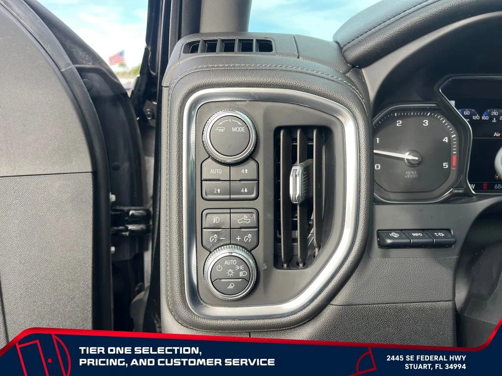 Used 2021 ONYX BLACK GMC Denali image 25