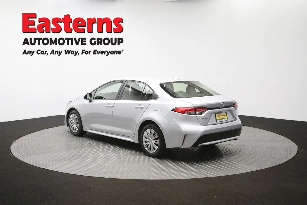 Used 2022 Silver Toyota LE image 64