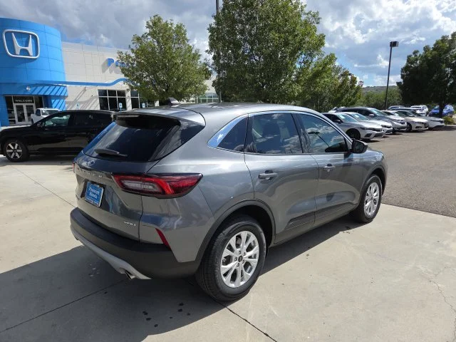 Used 2023 Gray Ford Active image 5