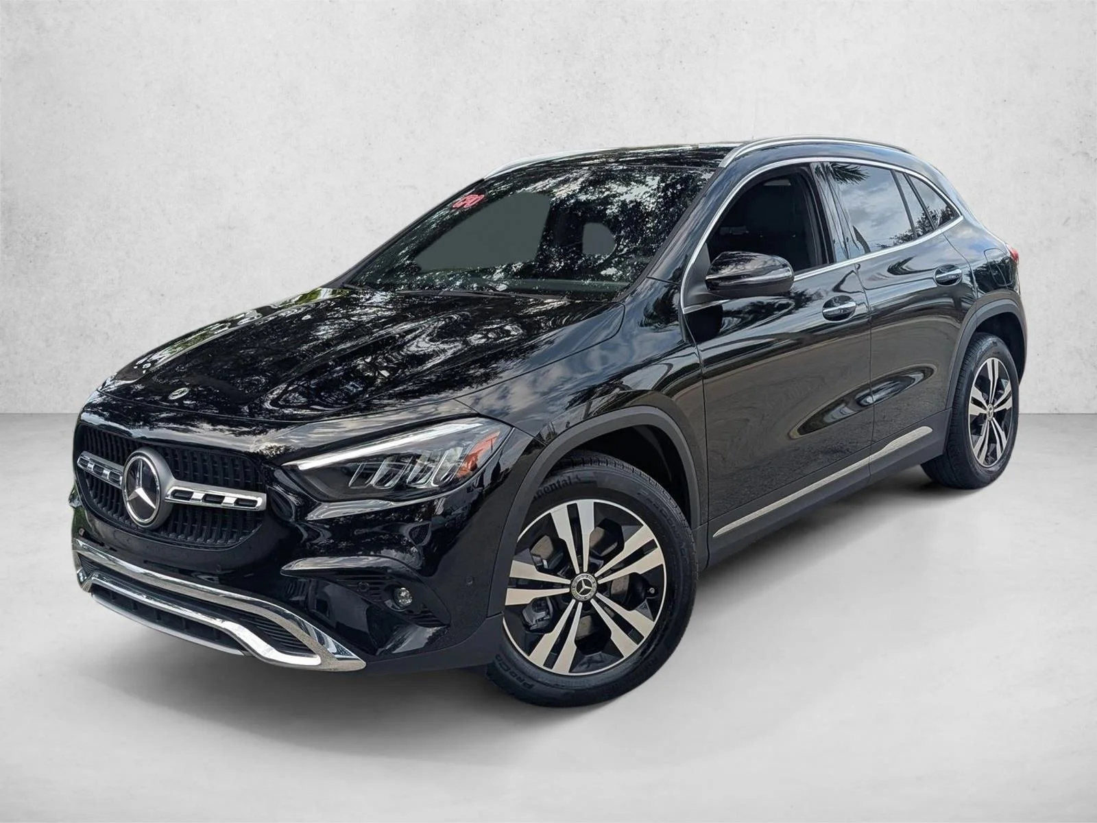 Used 2026 Night Black Mercedes-Benz GLA 250 image 1
