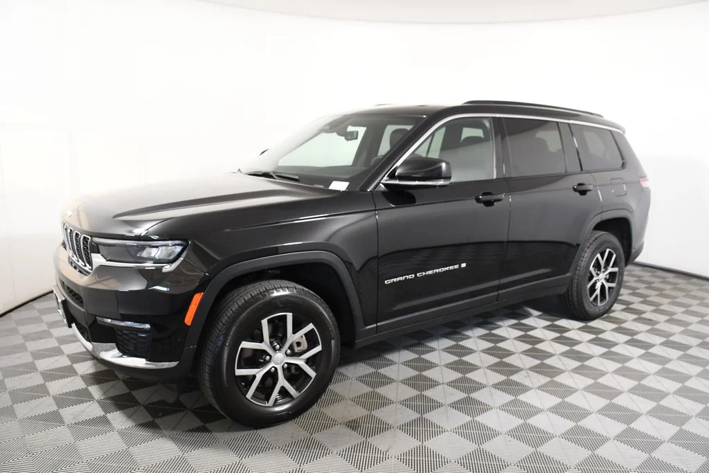 Used 2024 Jeep Grand Cherokee L Limited with VIN 1C4RJKBG8R8536316 for sale in Richfield, Minnesota