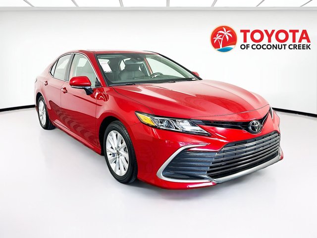 2024 Toyota Camry LE