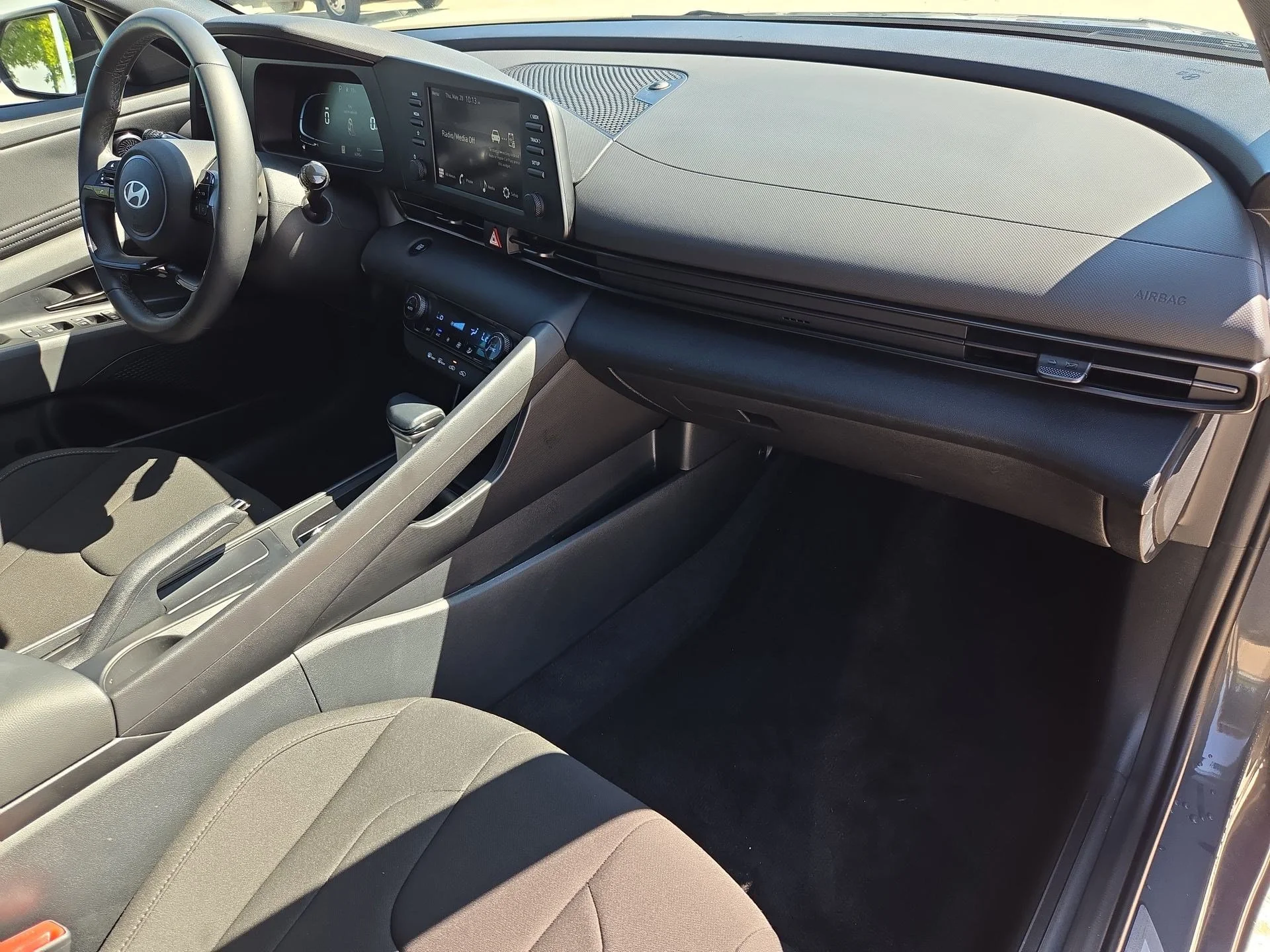 Used 2025 Ecotronic Gray Hyundai SEL Sport image 31