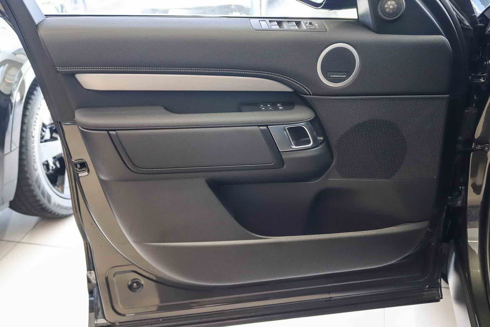 New 2026 Carpathian Grey Land Rover Dynamic SE image 20