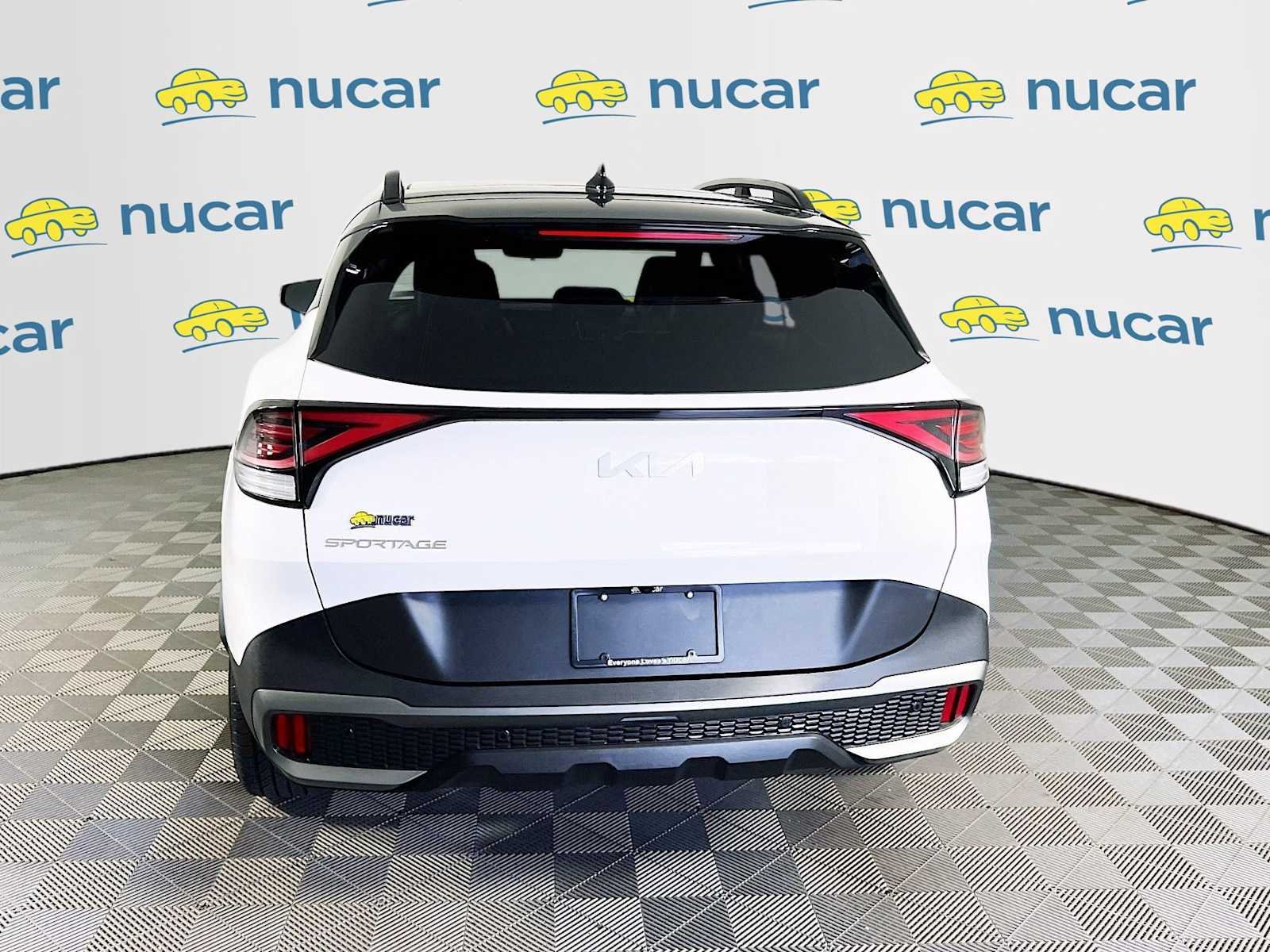 Used 2023 Glacier White Pearl/Ebony Black Roof Kia X-Pro Prestige image 6