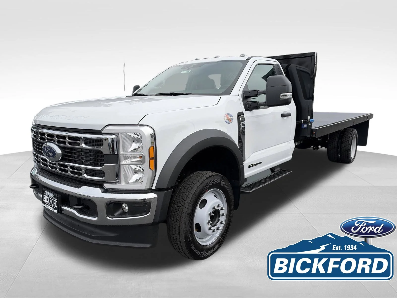 2026 Ford F-550 Super Duty Chassis Cab XL