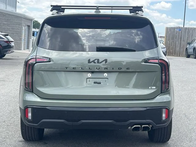 Used 2025 Green Kia SX-Prestige X-Line image 12
