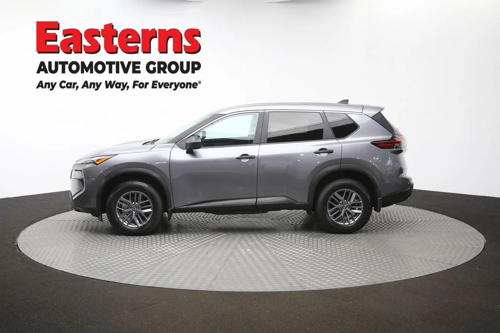Used 2024 Gray Nissan S image 60