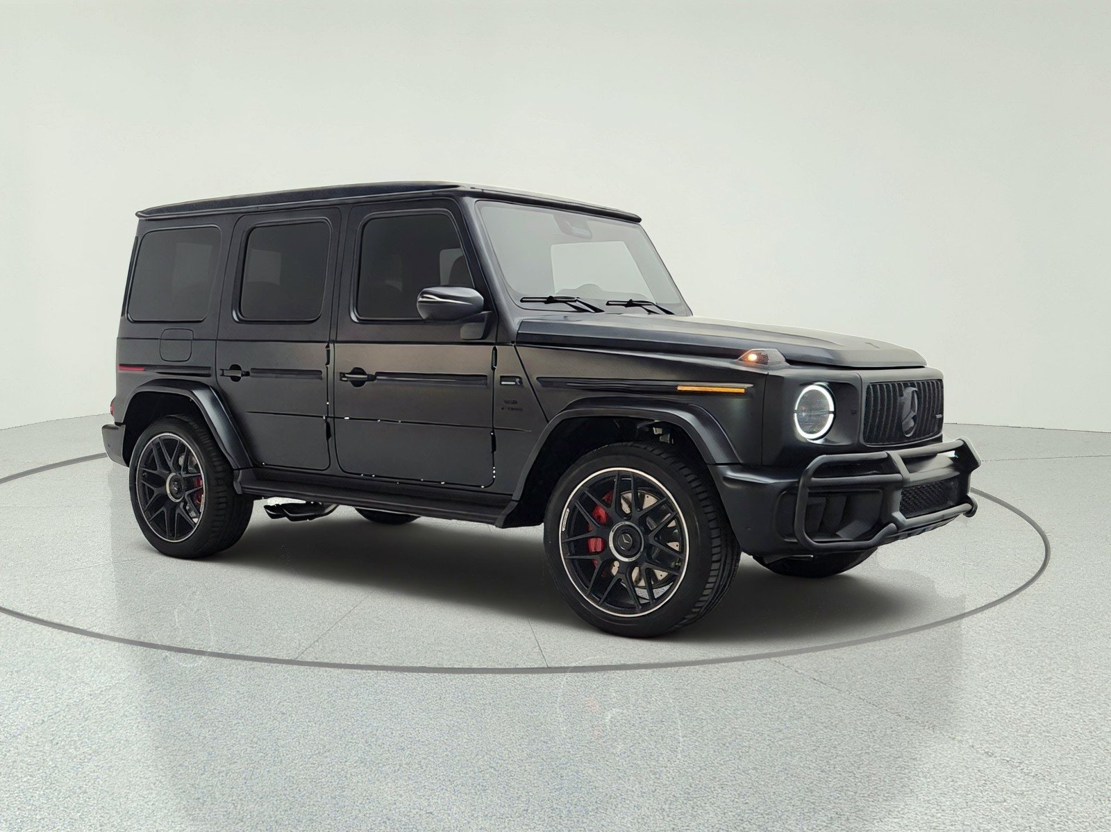 New 2027 MANUFAKTUR Night Black Magno Mercedes-Benz AMG® G 63 SUV image 3
