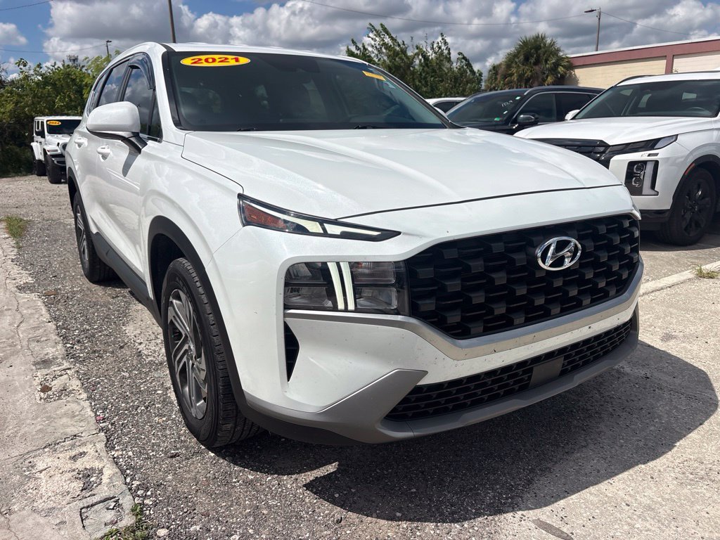 2021 Hyundai Santa Fe SE FWD photo