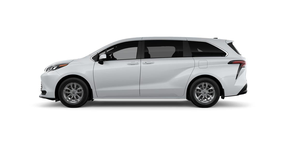 New 2026 Ice Cap Toyota LE image 47
