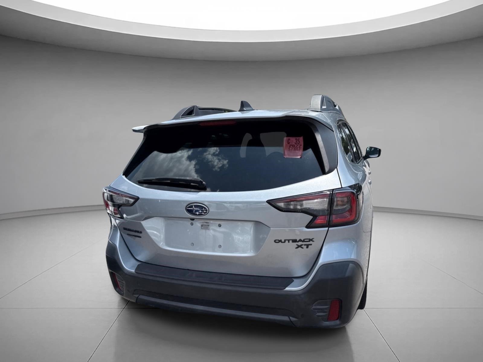 Used 2022 Ice Silver Metallic Subaru Onyx Edition XT image 16