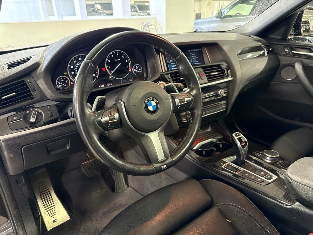Used 2017 Black Sapphire Metallic BMW xDrive28i image 11