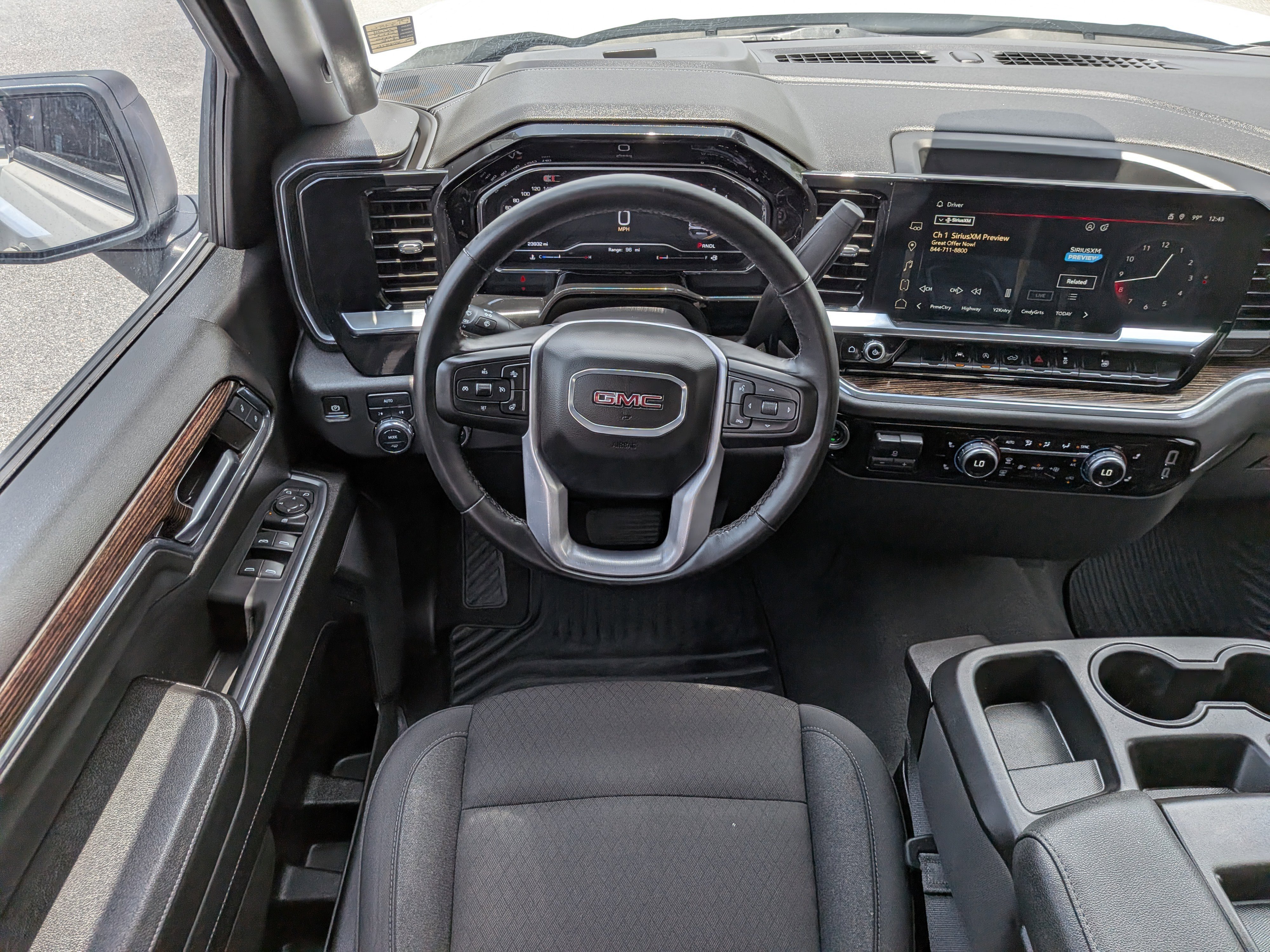 2024 GMC Sierra 1500 Elevation - Photo 15