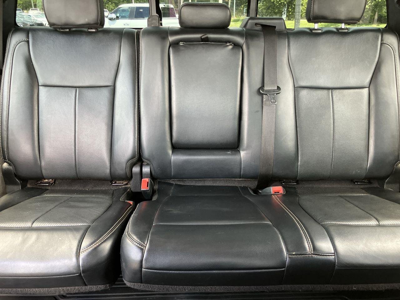Used 2019 Gray (Stone Gray) Ford Lariat SuperCrew 4WD image 32