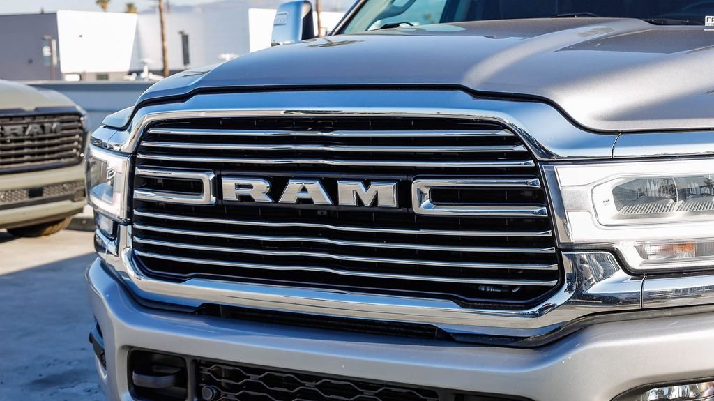 Used 2024 Billet Silver Metallic Ram Laramie image 6