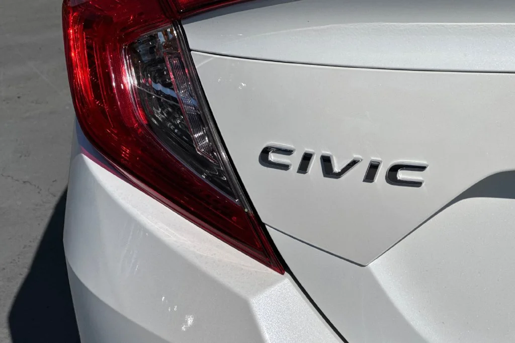 2021 Honda Civic EX-L - Photo 26
