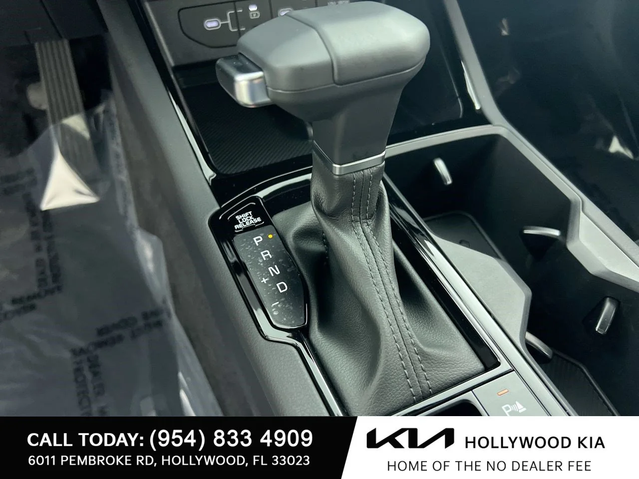 New 2026 Aurora Black Pearl Kia GT-Line FWD image 22