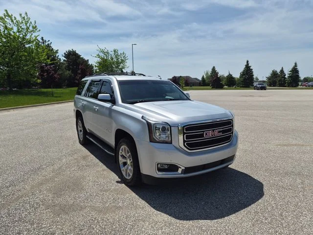 Used 2019 Silver GMC SLE image 3