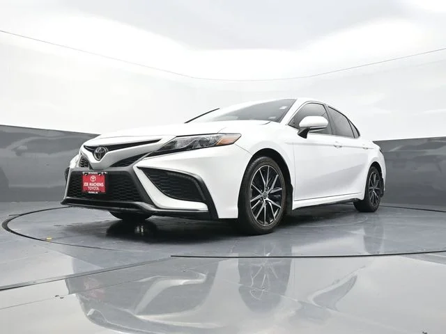 Used 2024 White Toyota SE image 32