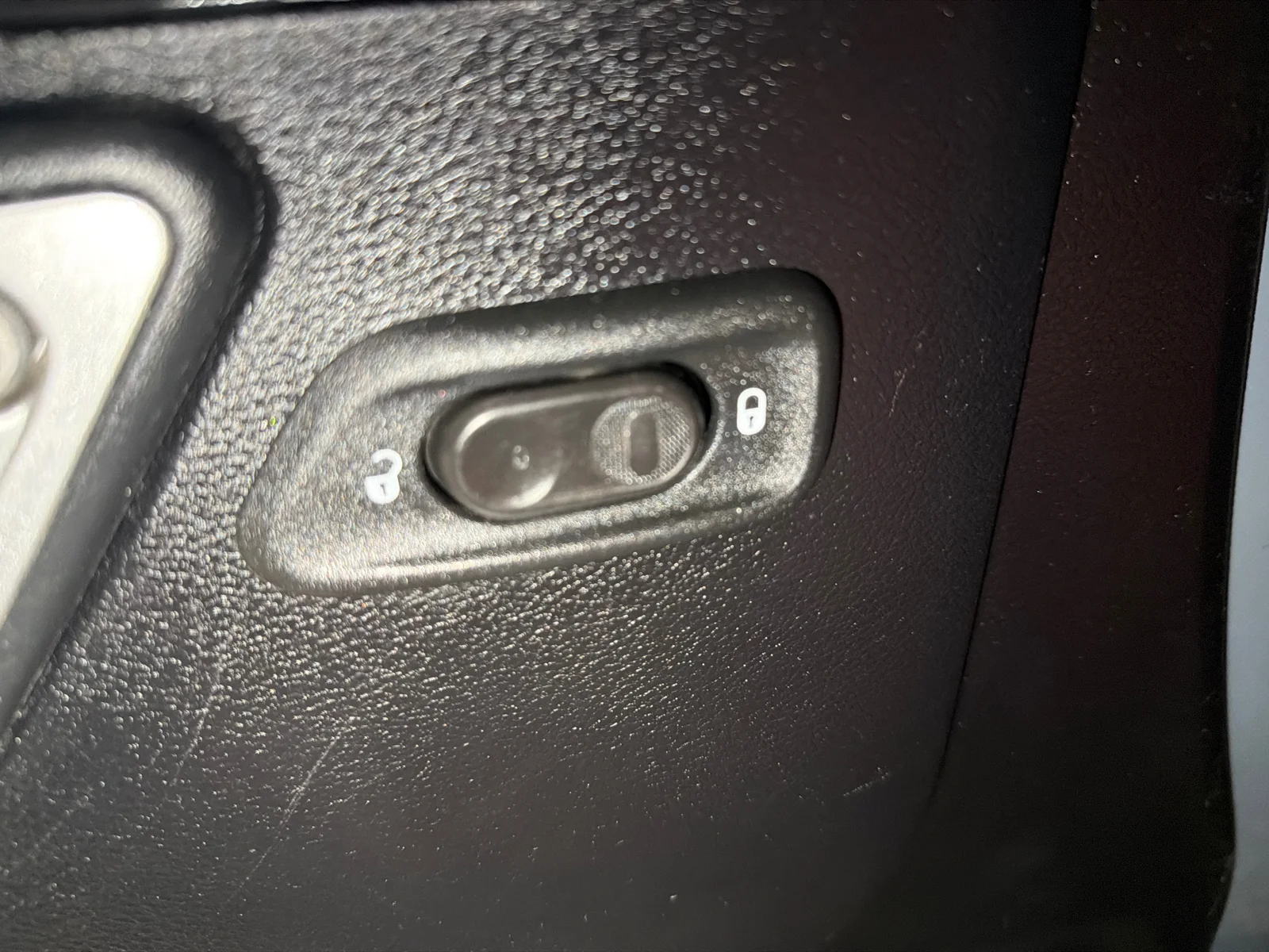 Used 2014 Anvil Clear Coat Jeep Rubicon X image 19
