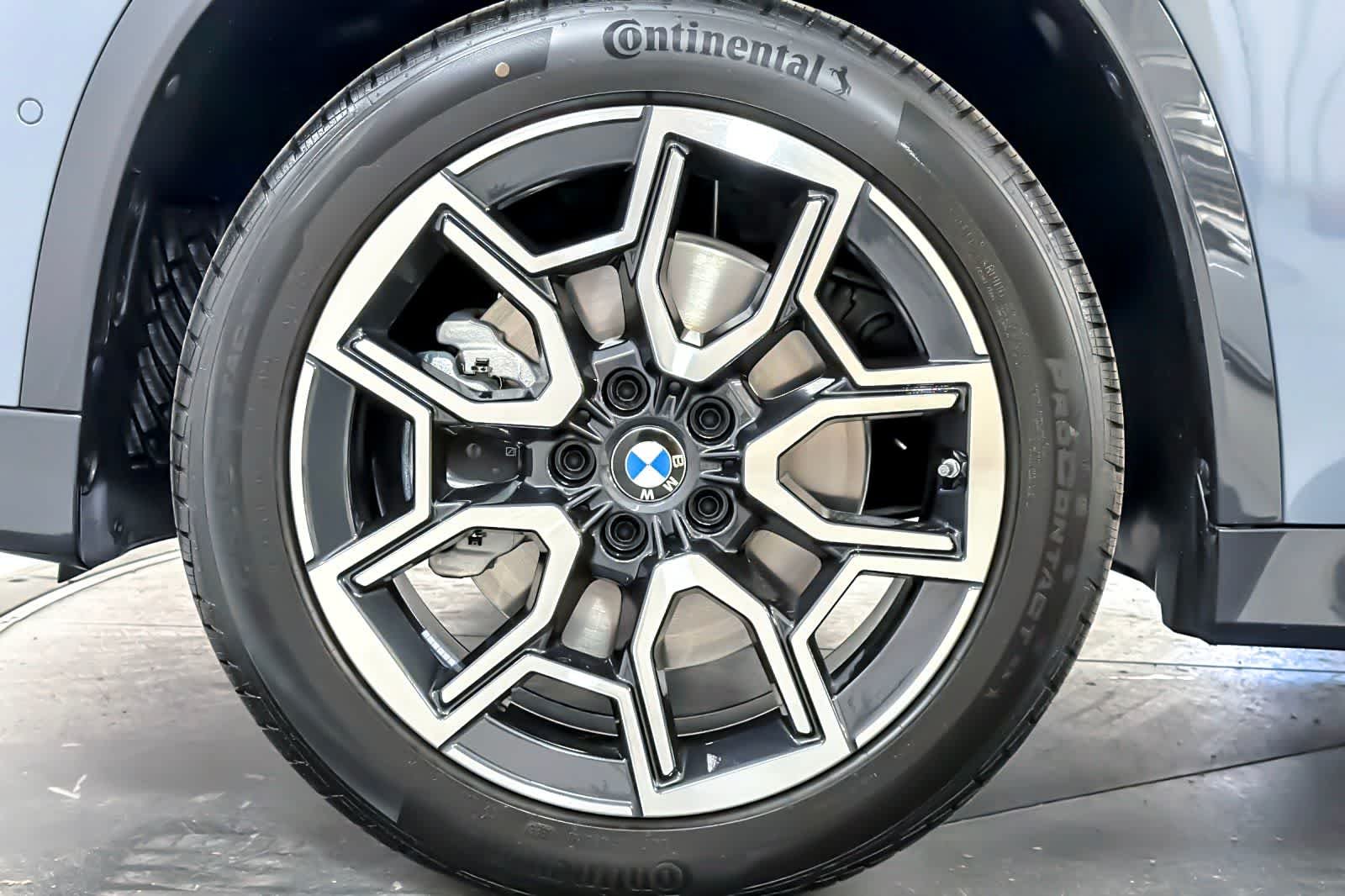 New 2026 Storm Bay Metallic BMW xDrive28i image 25