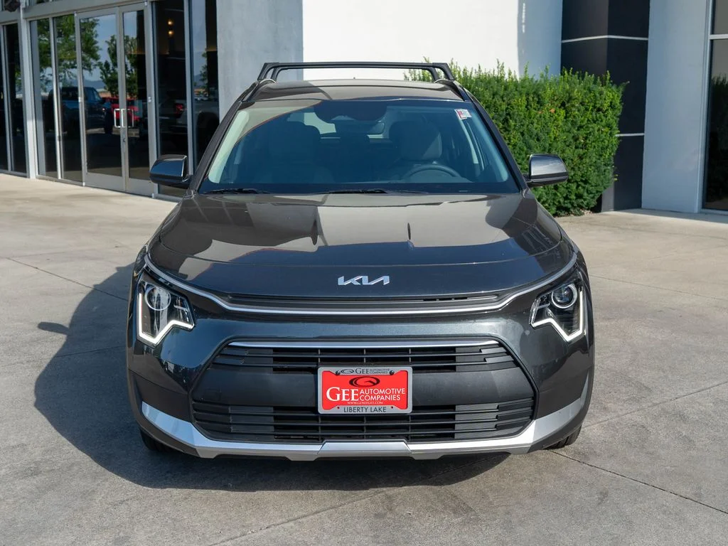 New 2026 Interstellar Gray Kia LX image 2