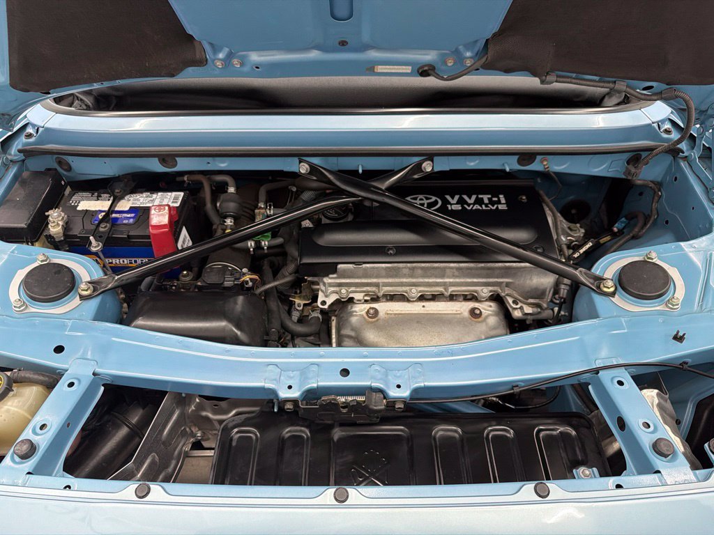 Used 2003 Blue Toyota Base image 30