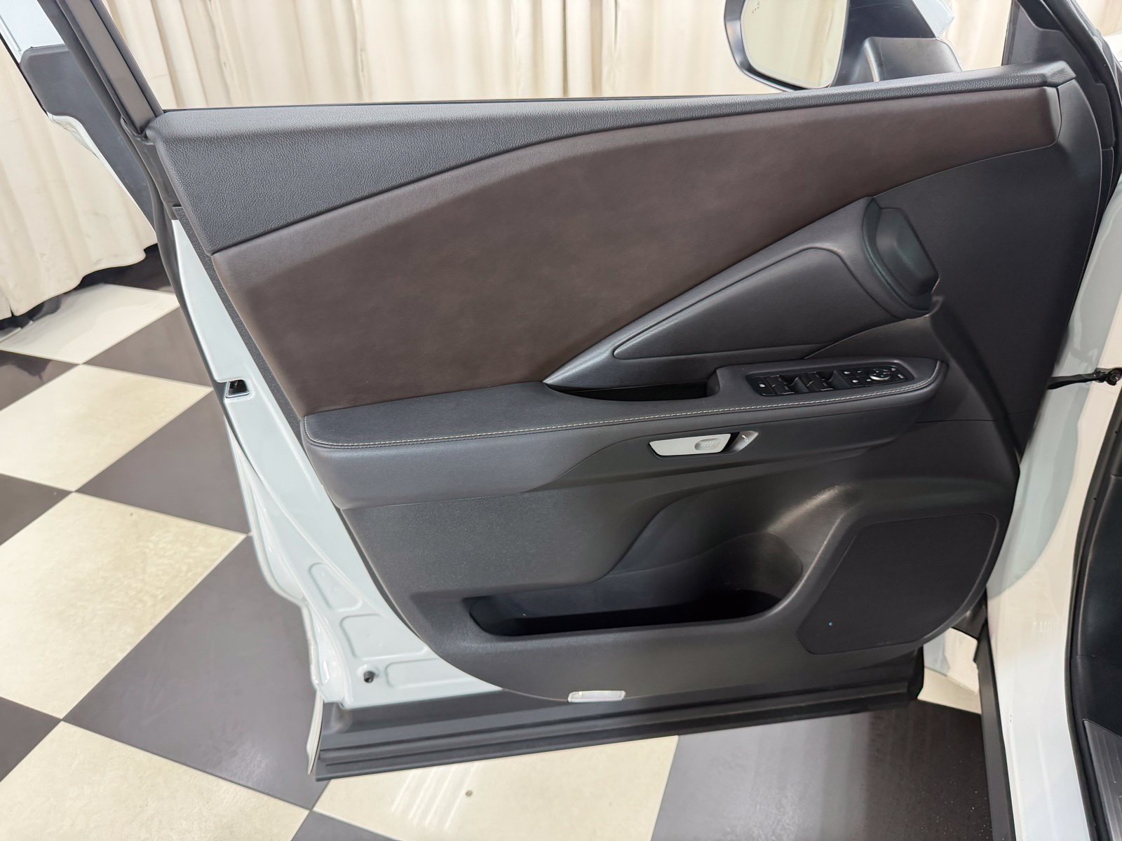 Used 2024 Beige Lexus 350 Premium image 31