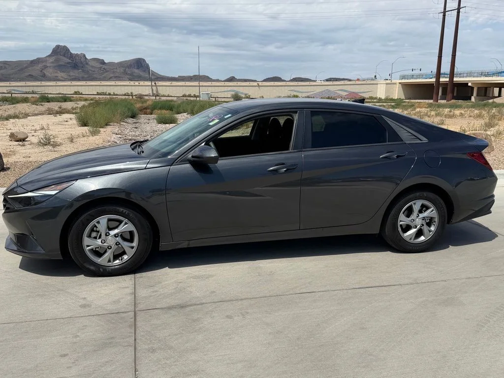 Certified Used 2023 Gray Hyundai SE image 5