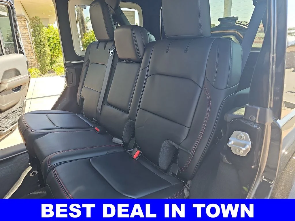 New 2026 Black Clear-Coat Exterior Paint Jeep Rubicon X image 15