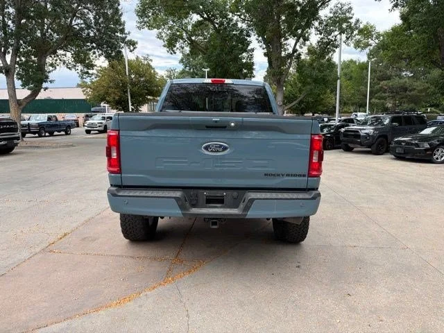Used 2023 Blue Ford XLT image 4