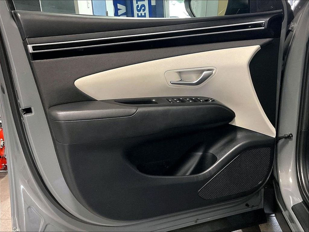 Certified Used 2024 Gray Hyundai SEL image 9