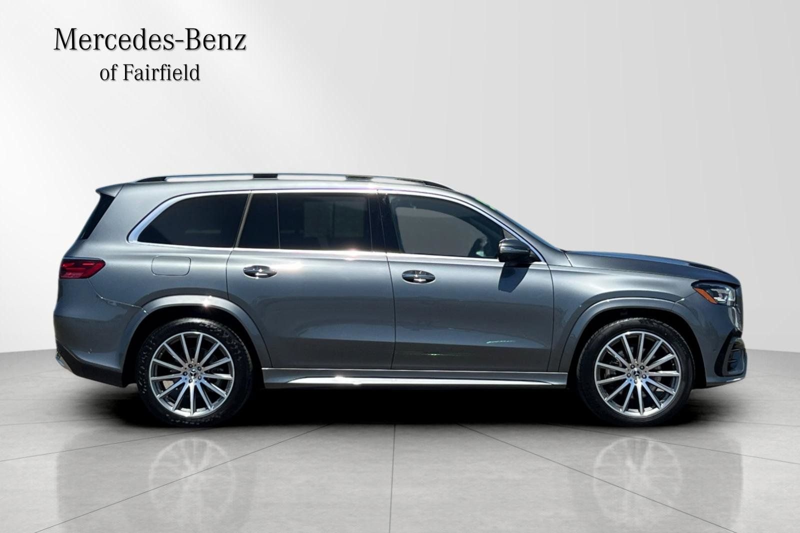 Used 2025 Selenite Grey Metallic Mercedes-Benz 450 image 8