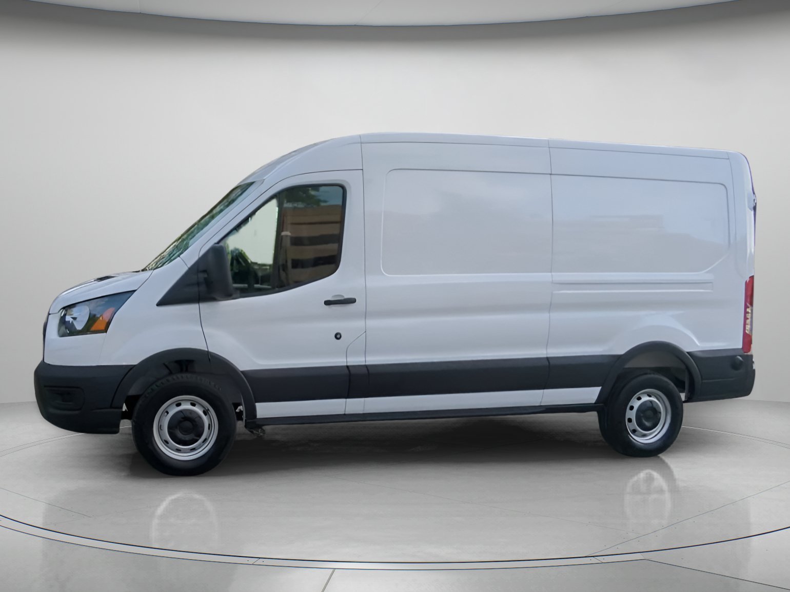 New 2026 Oxford White Ford Cargo Van image 12