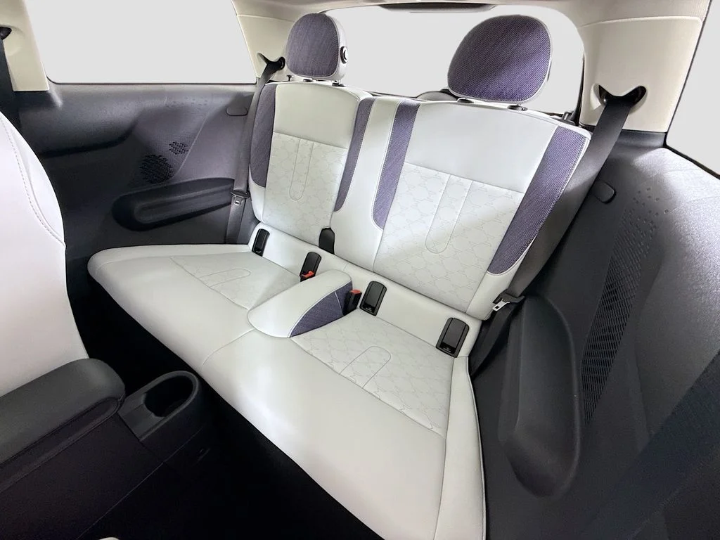 2025 MINI Hardtop 2 Door S - Photo 21