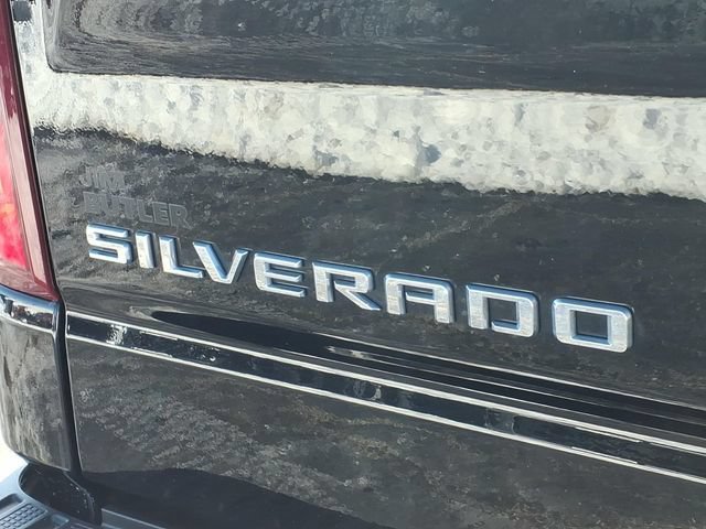 Used 2023 Black Chevrolet ZR2 image 30