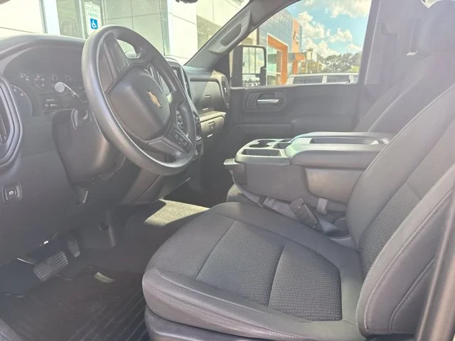 Used 2020 Black Chevrolet Custom image 8