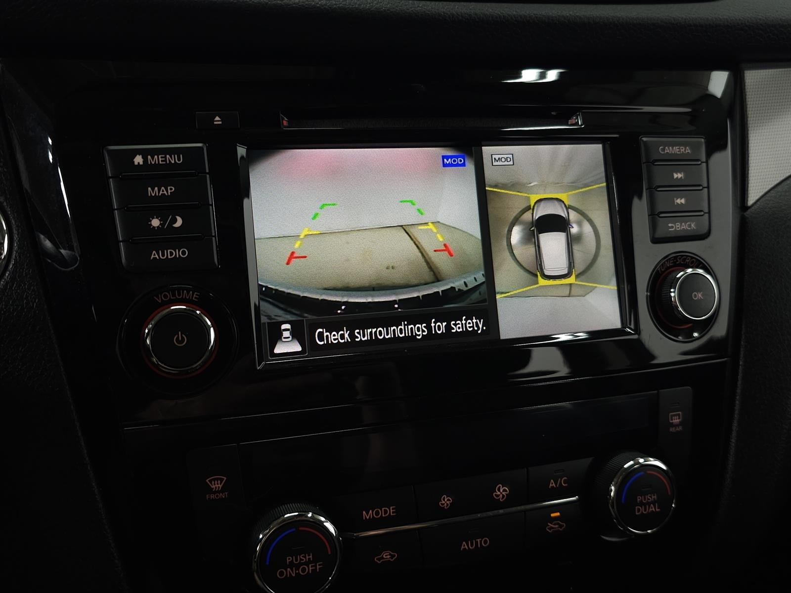 Used 2020 Magnetic Black Pearl G41 Nissan SL image 26