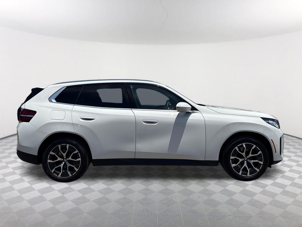 Used 2025 White BMW 30 xDrive image 3