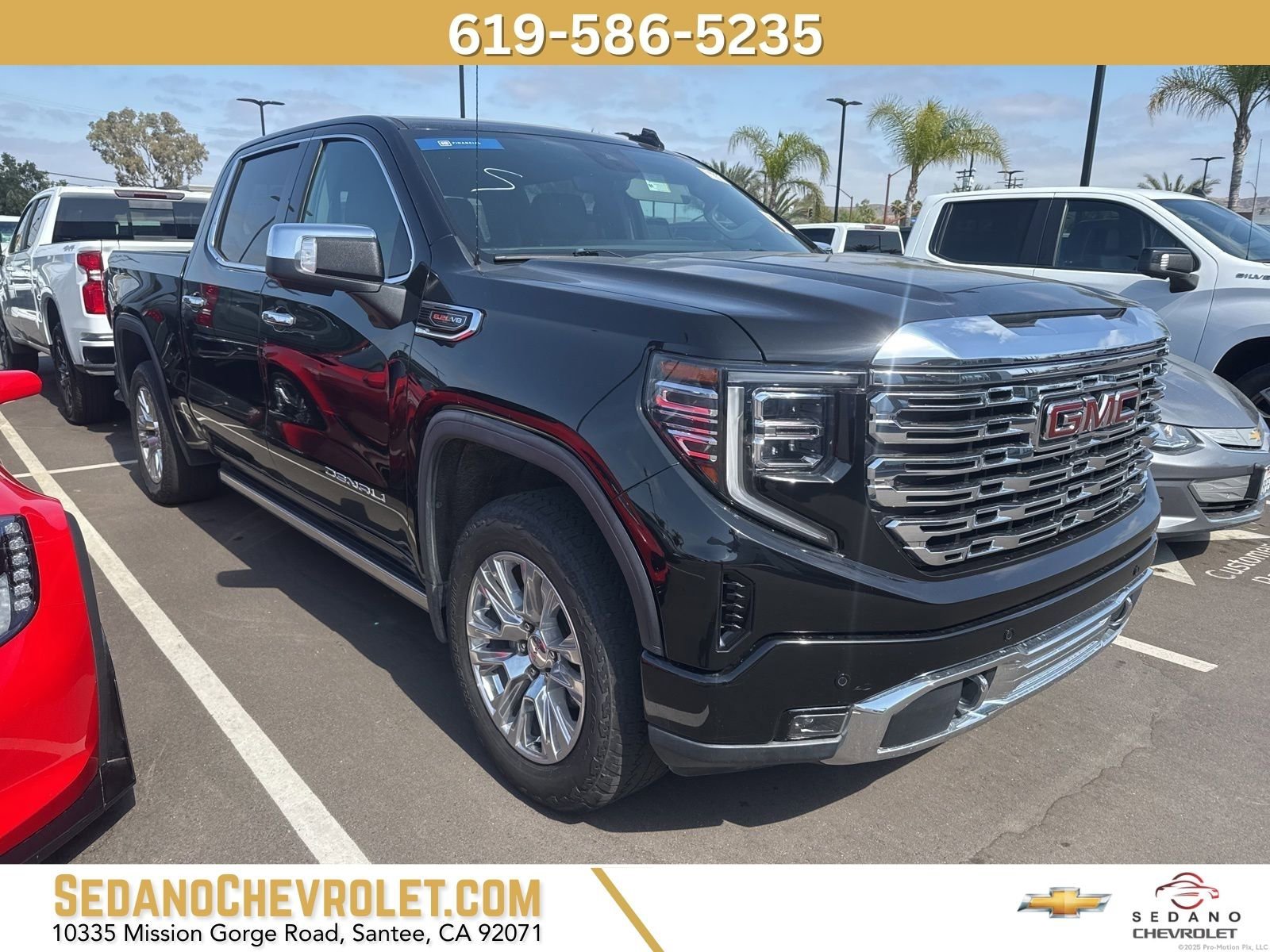 2022 GMC Sierra 4WD Crew Cab Short Box Denali's photo